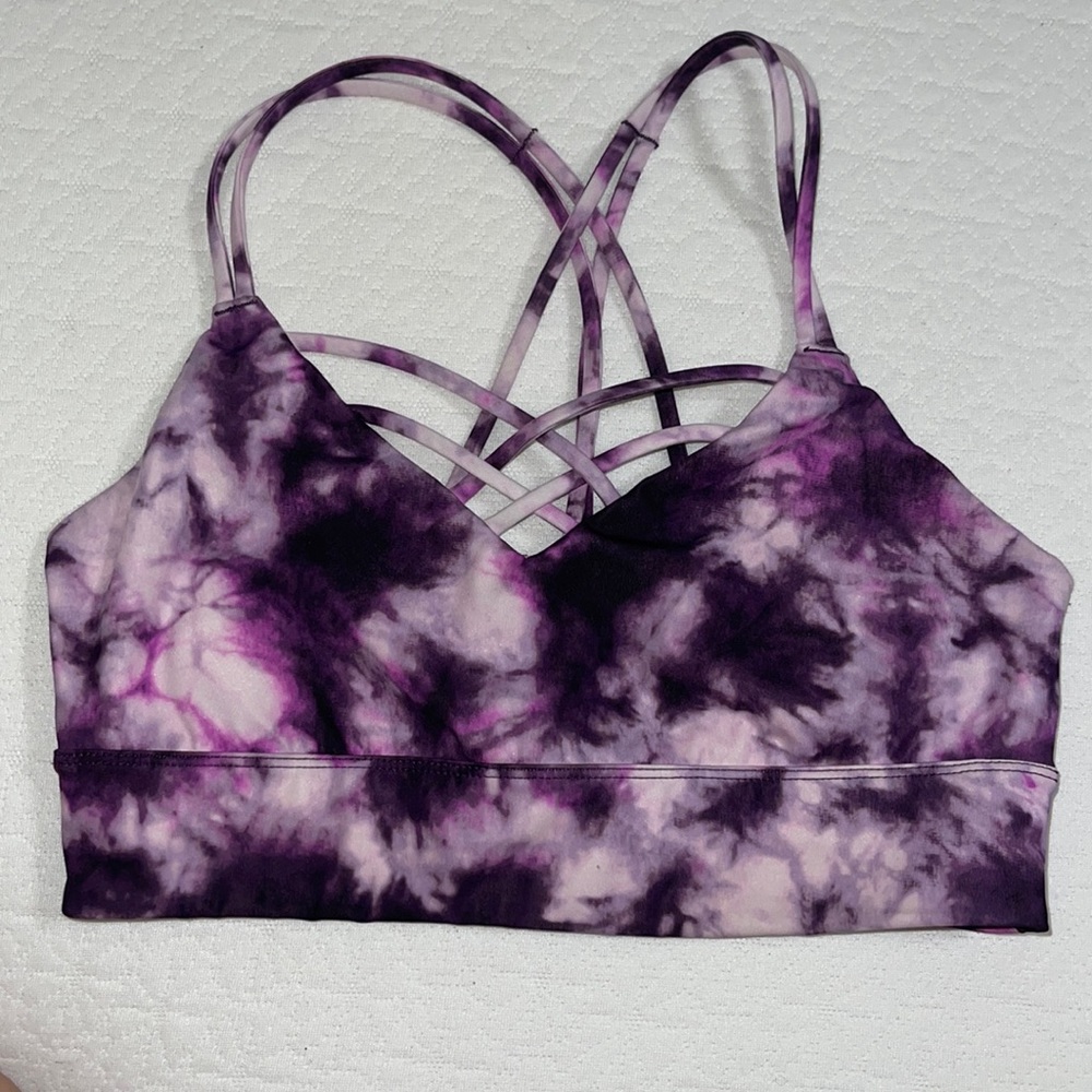 Women's sports bra